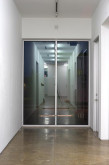Manuel Burgener, <i>Untitled</i>, 2018, glass, metal, wire, cable ties